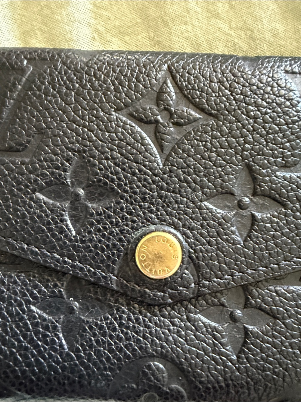 Louis Vuitton empreinte key pouch - Picture 6 of 6
